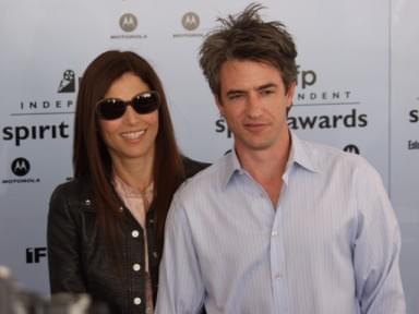 Catherine Keener & Dermot Mulroney  |  18th Independent Spirit Awards | DigitalHit.com ©2003 Digital Hit Entertainment Inc. Photographer:Ian Evans All rights reserved.