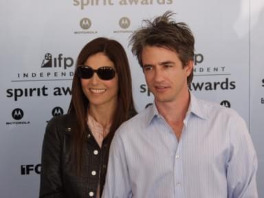 Catherine Keener & Dermot Mulroney  |  18th Independent Spirit Awards | DigitalHit.com ©2003 Digital Hit Entertainment Inc. Photographer:Ian Evans All rights reserved.