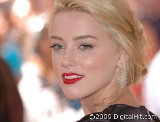 Amber Heard ©2009 DigitalHit.com All rights reserved