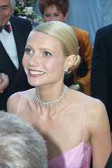 Gwyneth Paltrow at the 71st Annual Academy Awards® ©1999 Digital Hit Entertainment