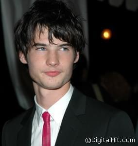 Tom Sturridge ©2004 DigitalHit.com All rights reserved