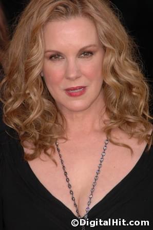 Elizabeth Perkins | 15th Annual Screen Actors Guild Awards