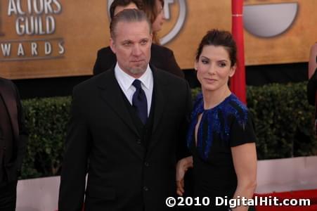 Photo: Picture of Jesse James and Sandra Bullock | 16th Annual Screen Actors Guild Awards 2010-sag-awards-0809.jpg