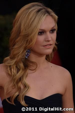 Julia Stiles | 17th Annual Screen Actors Guild Awards